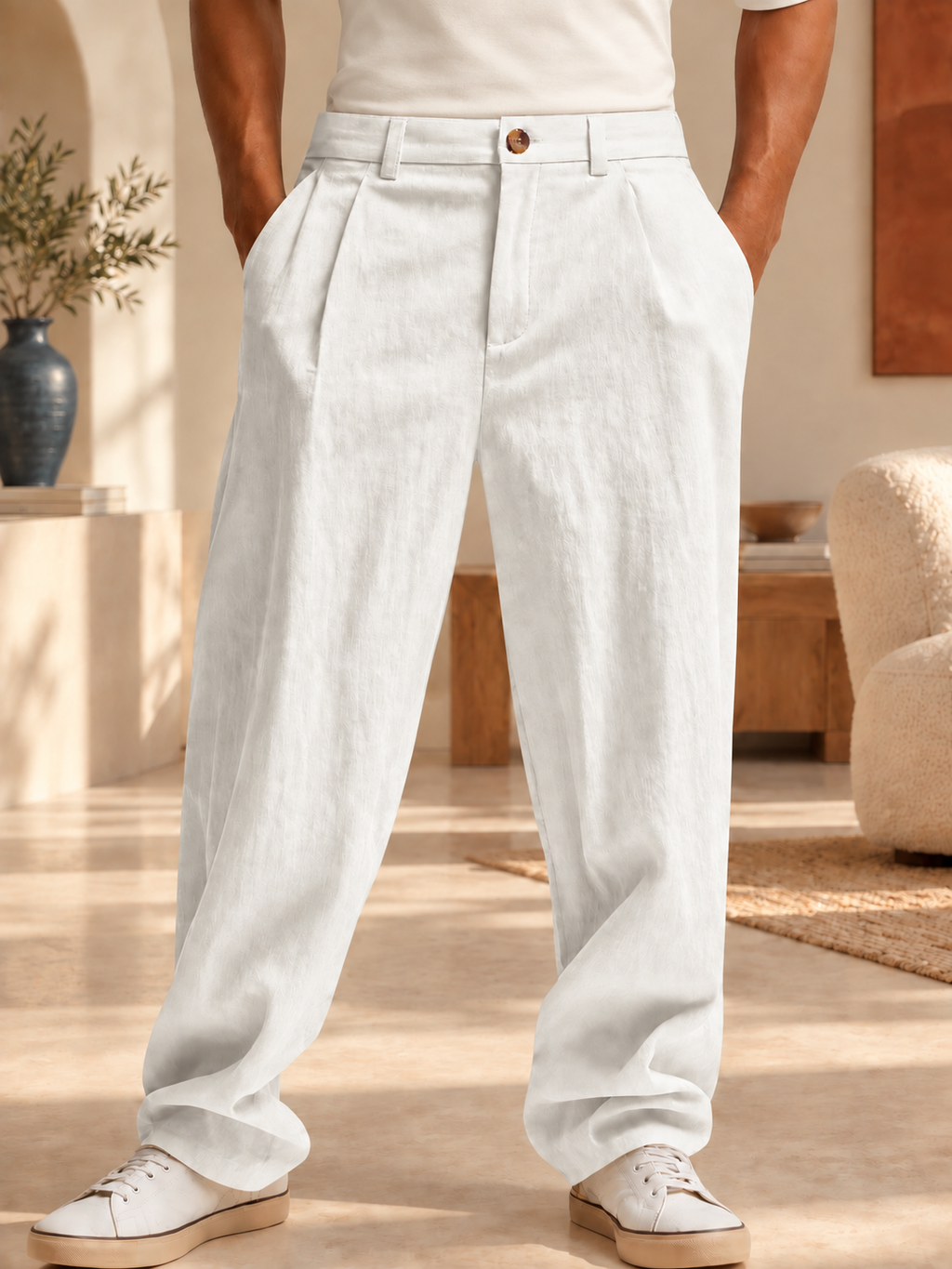 Men’s Relaxed-Fit Pleated Pants
